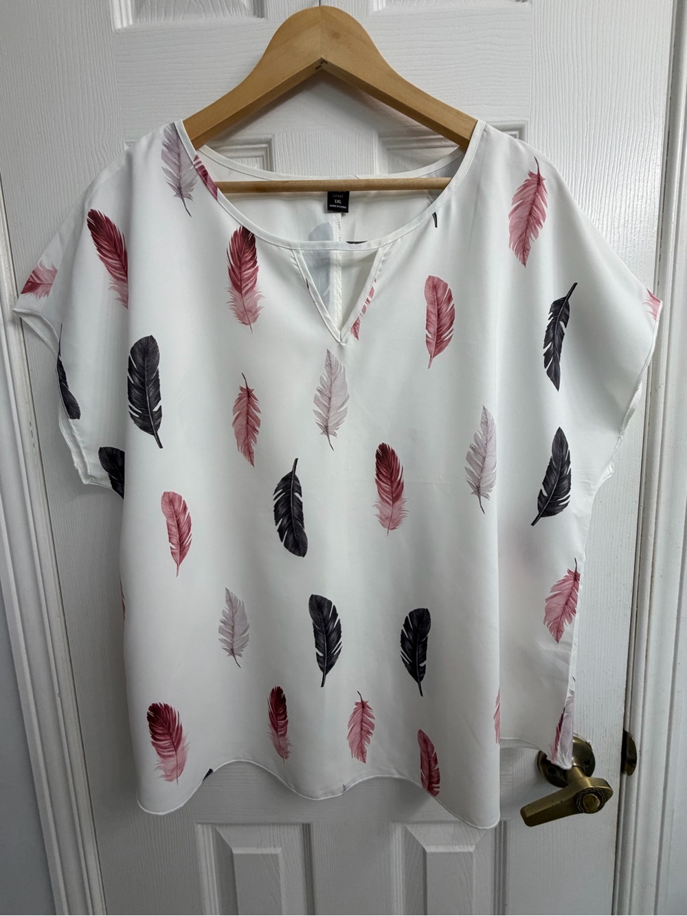 SHEIN Curve Feather Print Blouse 1XL Coquette Office Chic Feminine Plus Size NWO
